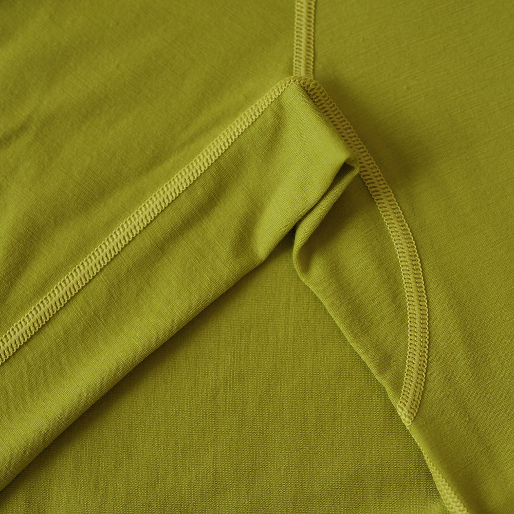 Isobaa | Mens 160 Merino Active Long Sleeve Crew (Lime) | Elevate your active wardrobe with our Men's 160 Merino Active Long Sleeve Crew, expertly crafted from 160g 18.5 micron superfine merino wool