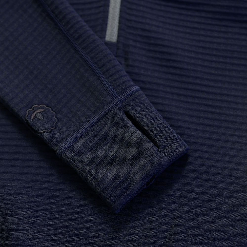 Isobaa | Mens 260 Merino Blend Grid Fleece (Navy) | Stay warm and comfortable during your cold-weather activities with the 260 Merino Blend Grid Fleece Half Zip