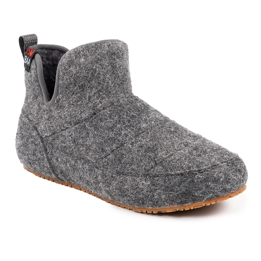 Isobaa | Merino Blend Slipper Boots (Charcoal) | Relax in comfort in an optimal blend of merino & polyester, offering both cosy warmth and lasting durability.