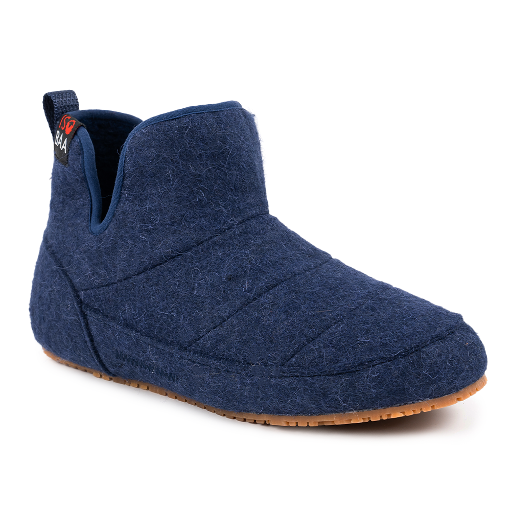 Isobaa | Merino Blend Slipper Boots (Navy) | Relax in comfort in an optimal blend of merino & polyester, offering both cosy warmth and lasting durability.