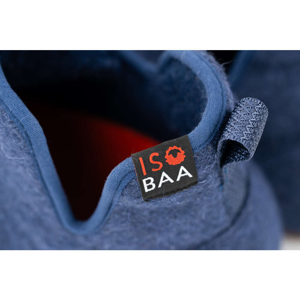 Isobaa | Merino Blend Slipper Boots (Navy) | Relax in comfort in an optimal blend of merino & polyester, offering both cosy warmth and lasting durability.