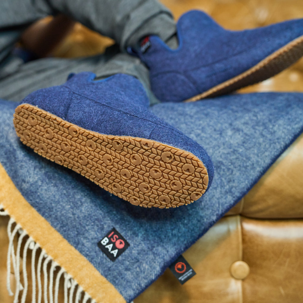 Isobaa | Merino Blend Slipper Boots (Navy) | Relax in comfort in an optimal blend of merino & polyester, offering both cosy warmth and lasting durability.