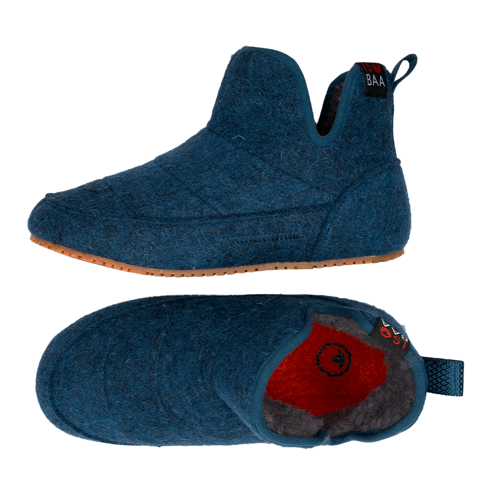 Isobaa | Merino Blend Slipper Boots (Petrol) | Relax in comfort in an optimal blend of merino & polyester, offering both cosy warmth and lasting durability.