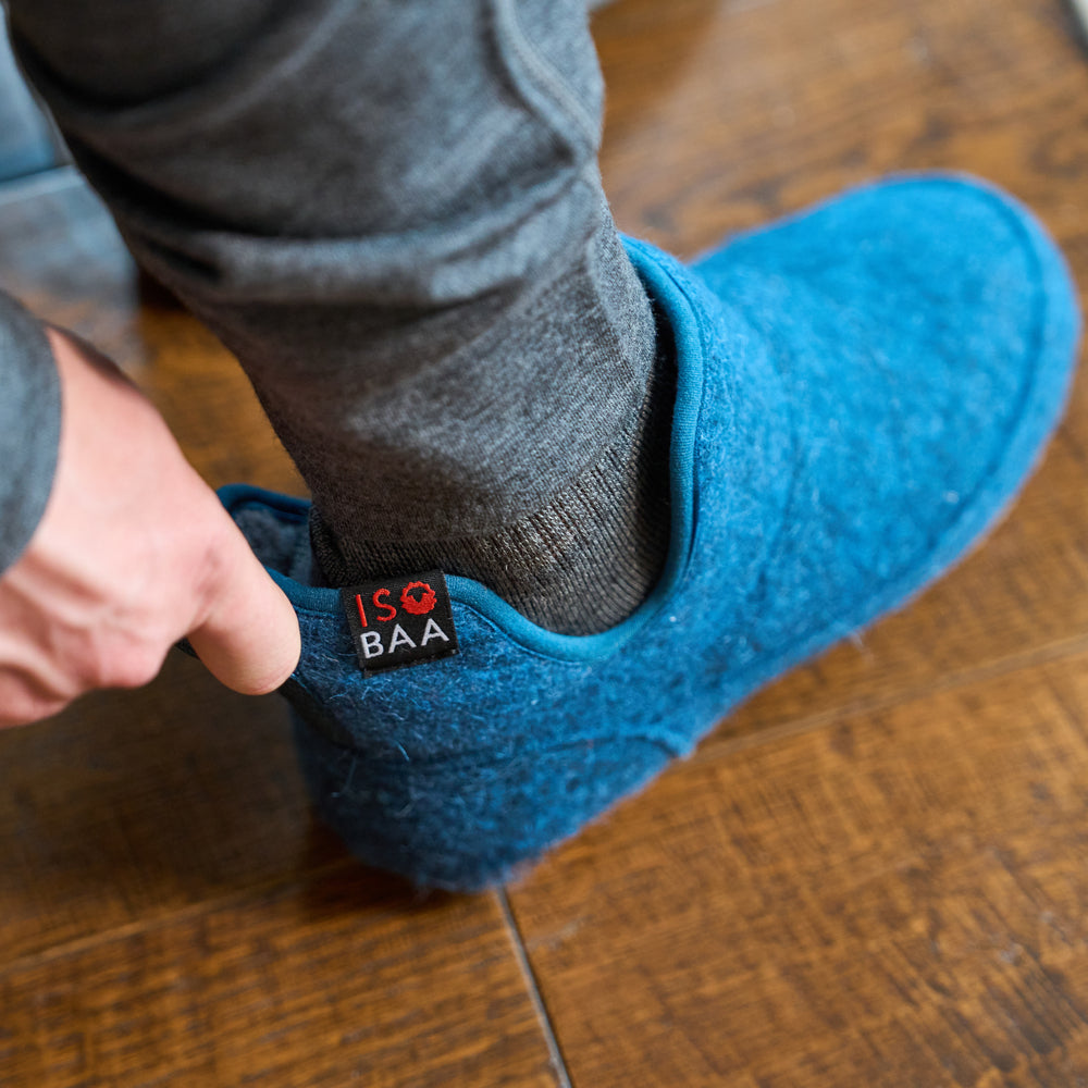 Isobaa | Merino Blend Slipper Boots (Petrol) | Relax in comfort in an optimal blend of merino & polyester, offering both cosy warmth and lasting durability.