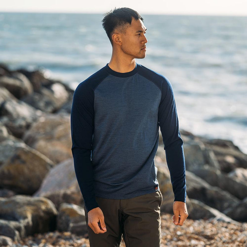 Isobaa | Mens Merino 180 Baseball Crew (Denim/Navy) | Experience the power of Merino wool with this ultimate outdoor base layer.