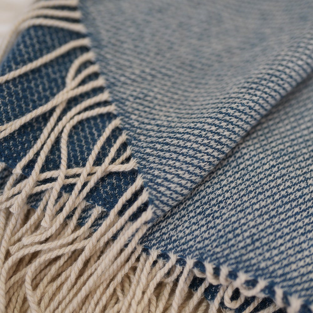 Merino Honeycomb Throw (Petrol) | Isobaa